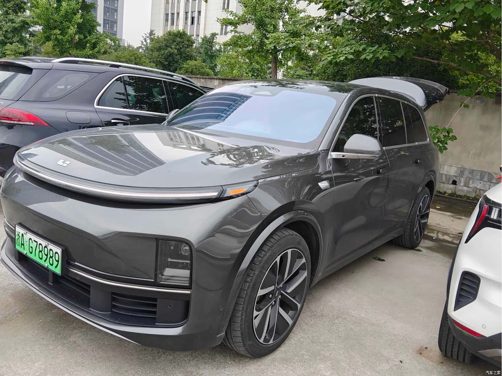 Li Auto L9, 2023 1