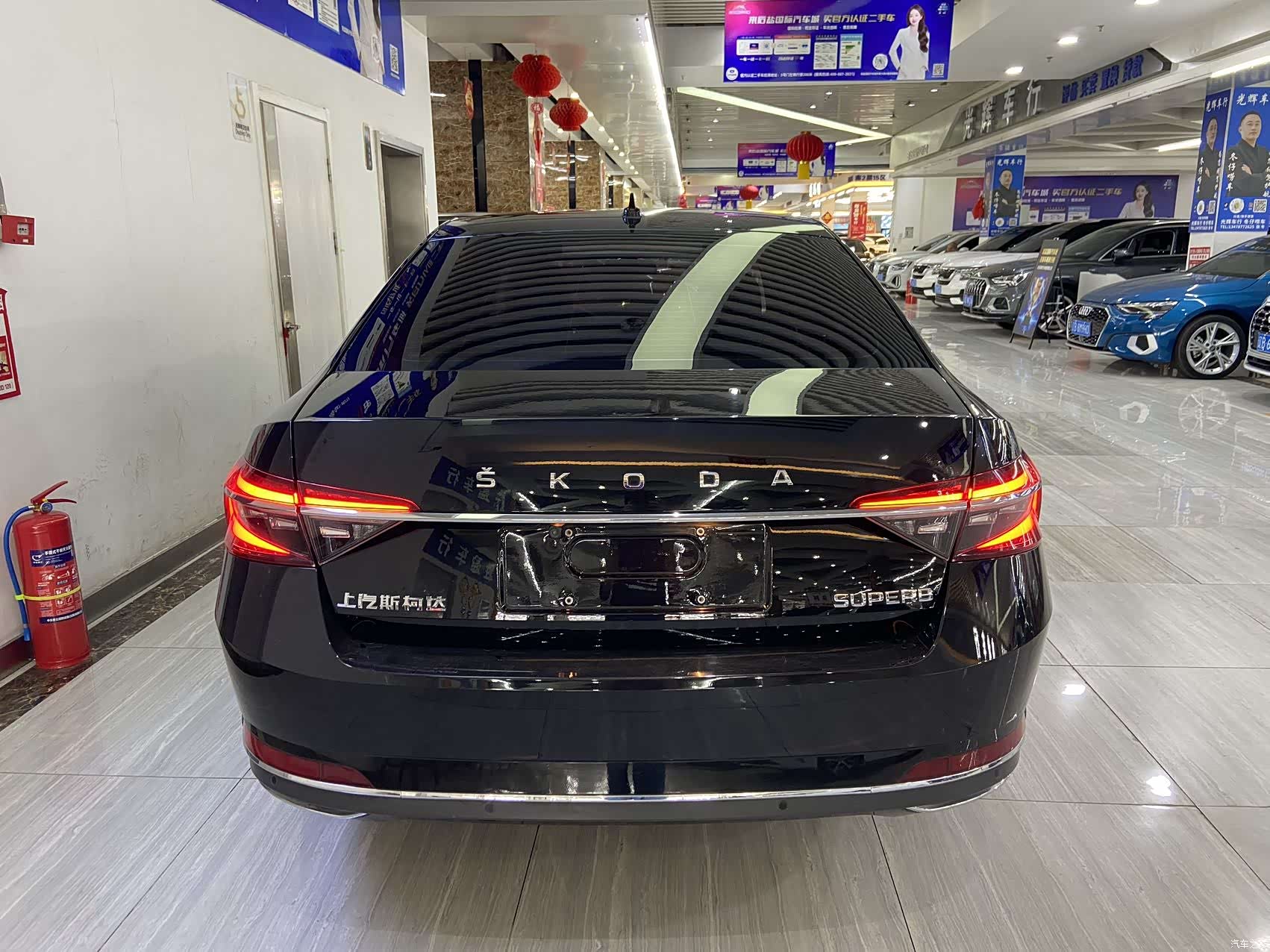 Skoda Superb, 2023 все фото