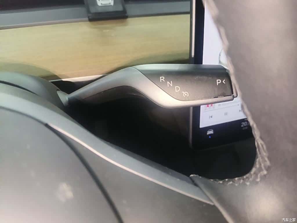 Tesla Model 3, 2021 14