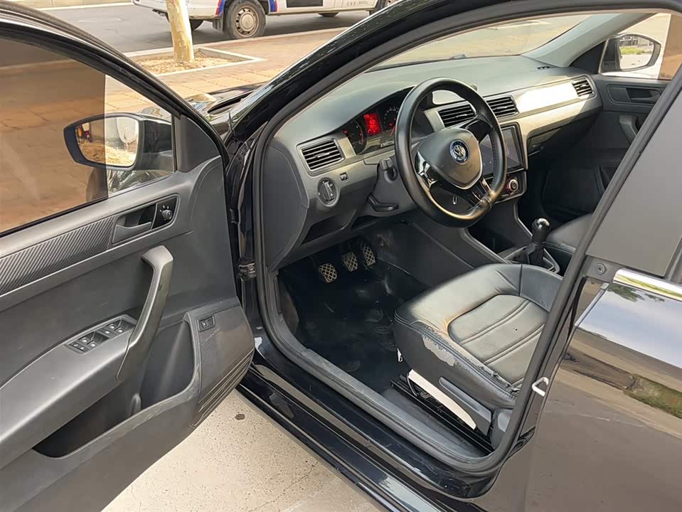 Volkswagen Santana
