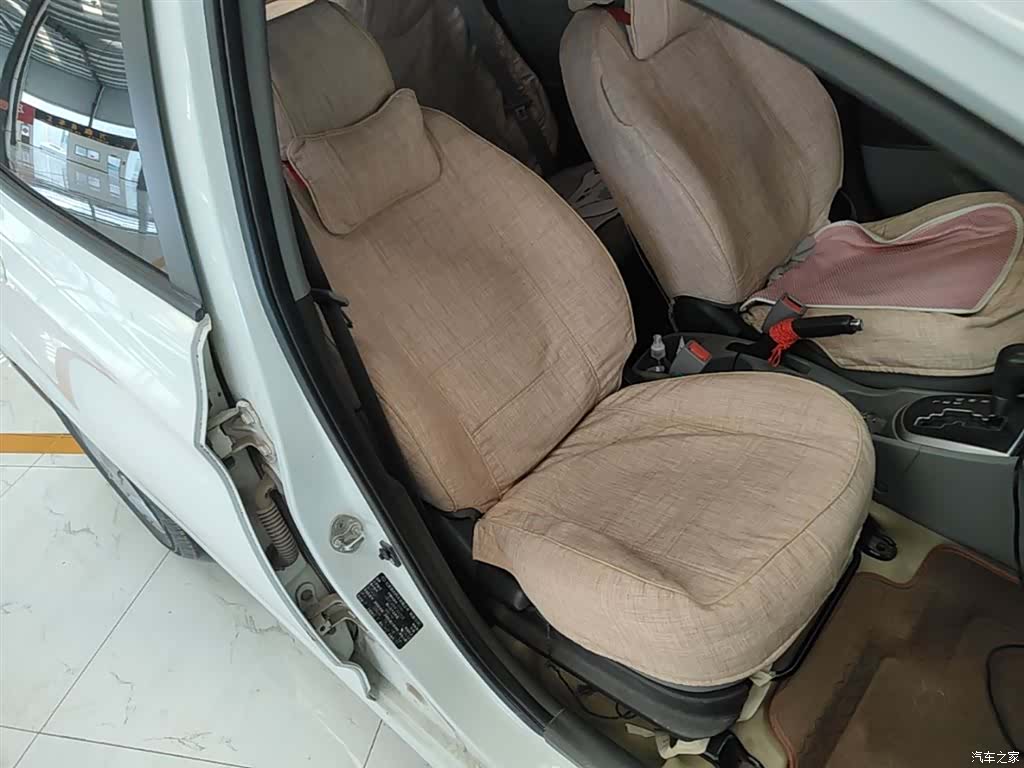 Hyundai GLS, 2014 25