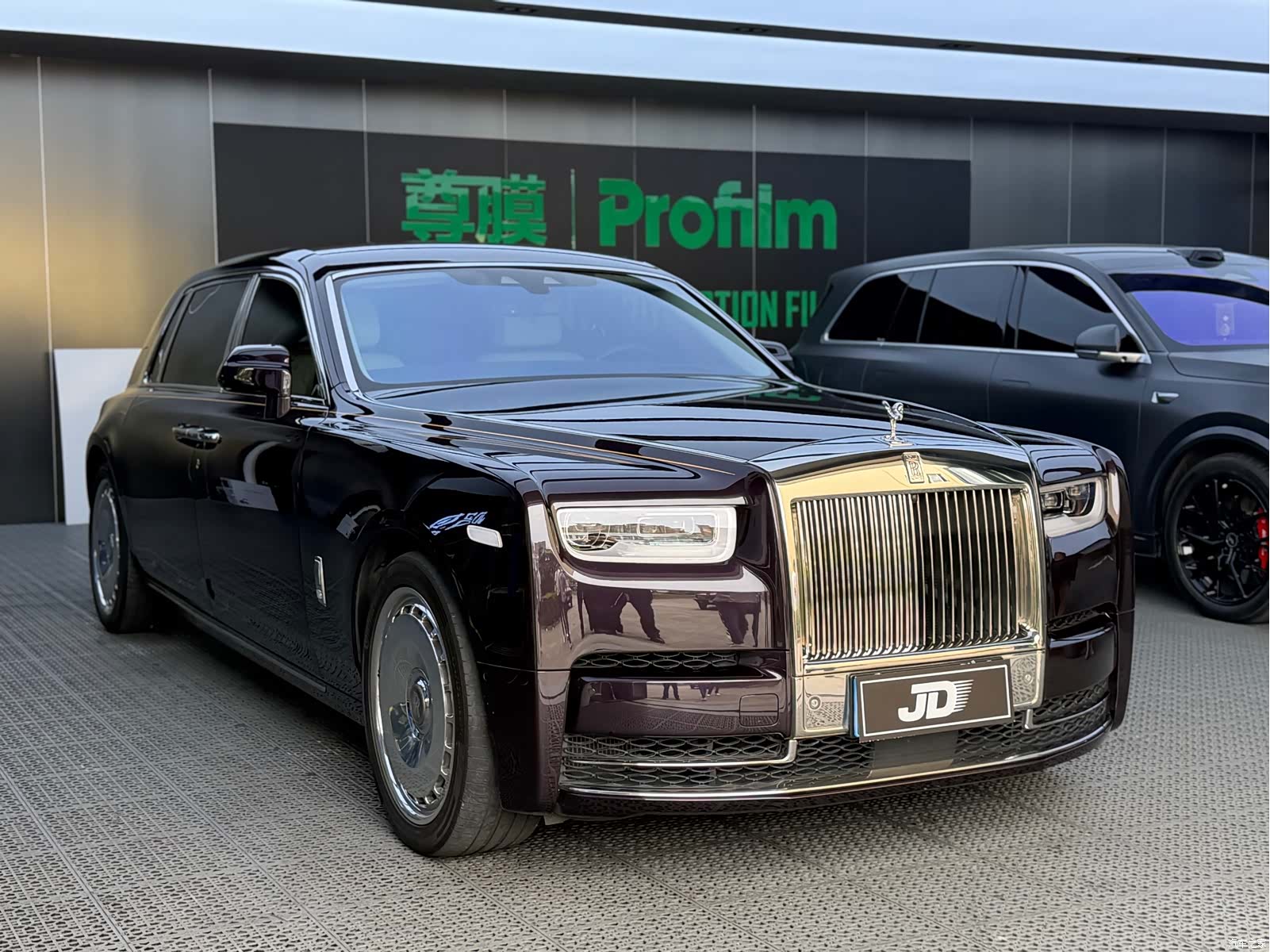 Rolls-Royce Phantom, 2019 6