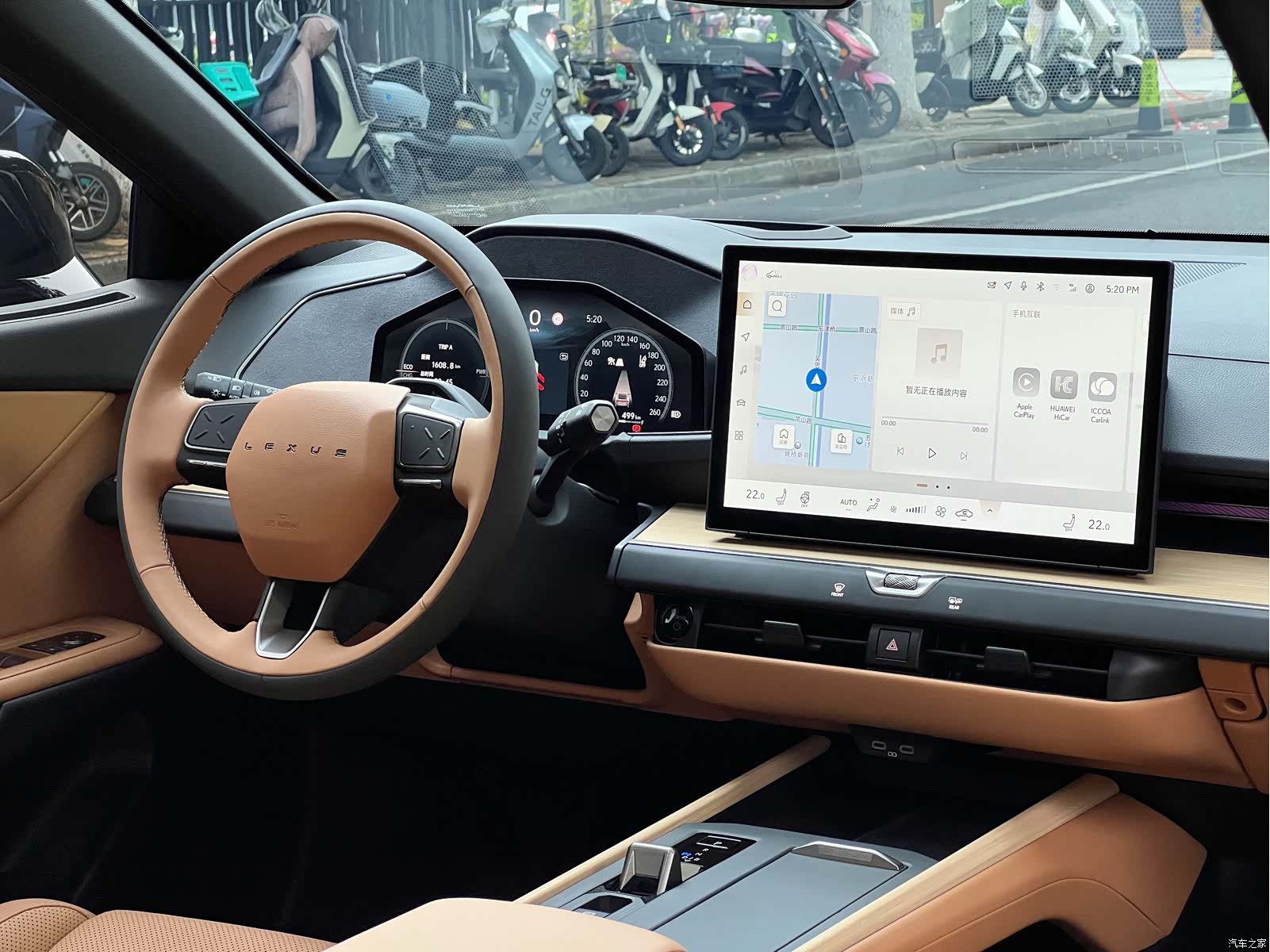 Lexus ES, 2026 21