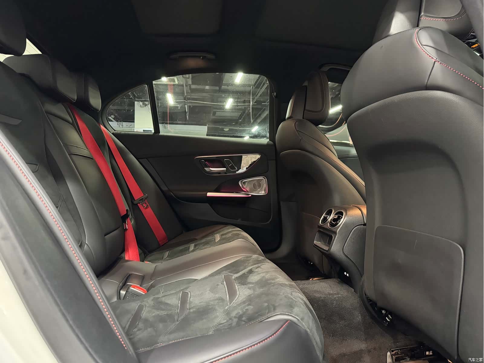 Mercedes-Benz C-Class, 2024 12