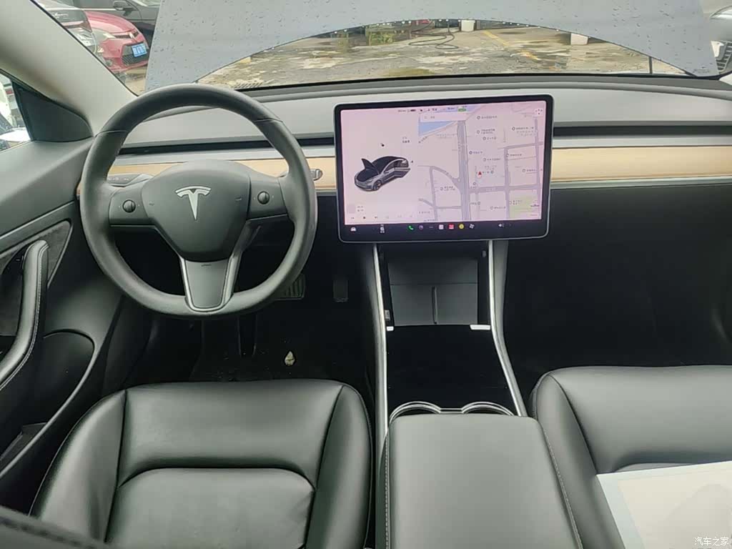 Tesla Model 3, 2020 10