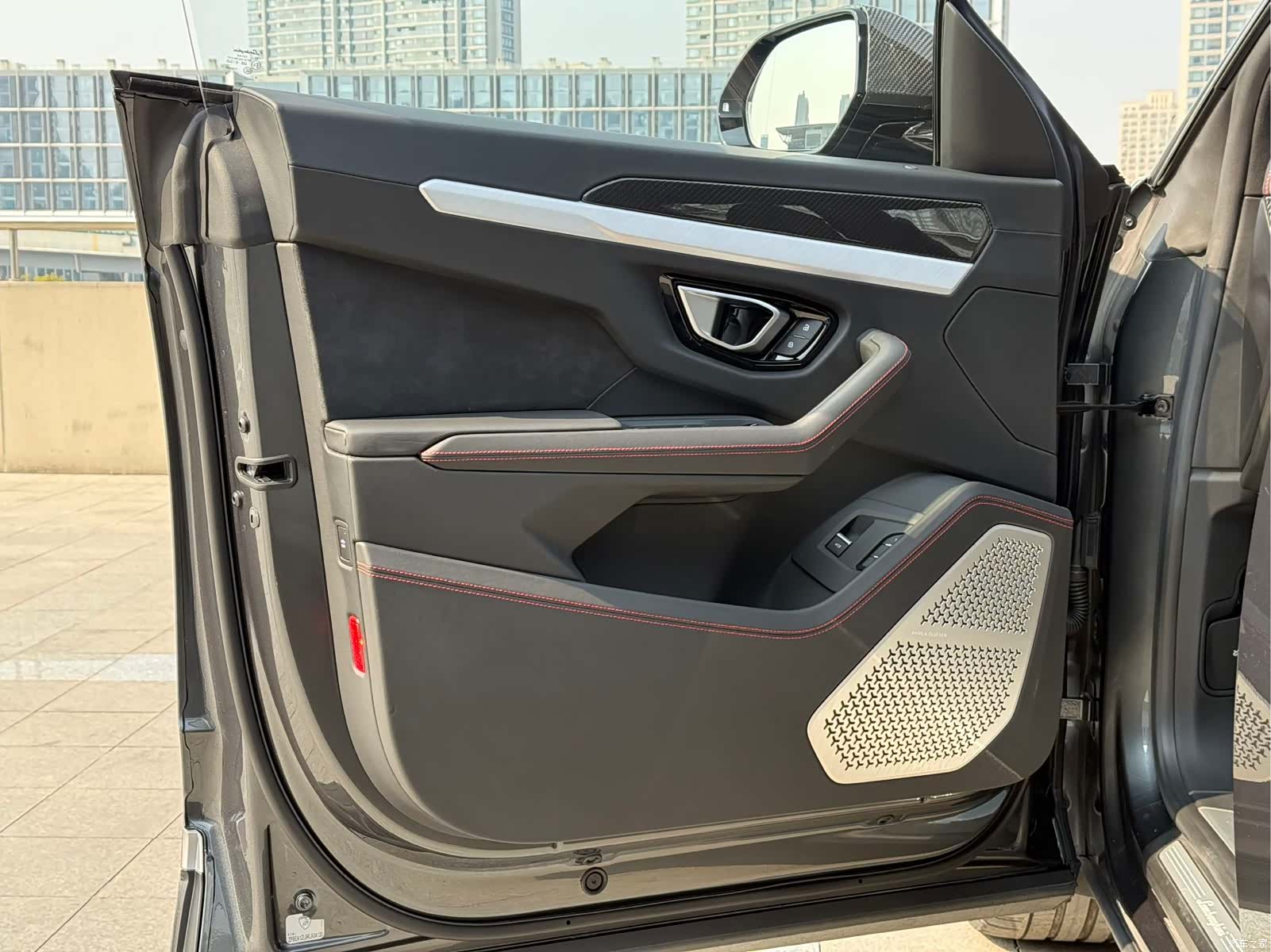 Lamborghini Urus, 2019 12