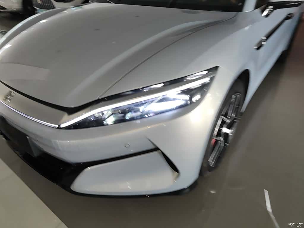 BYD Han, 2025 24