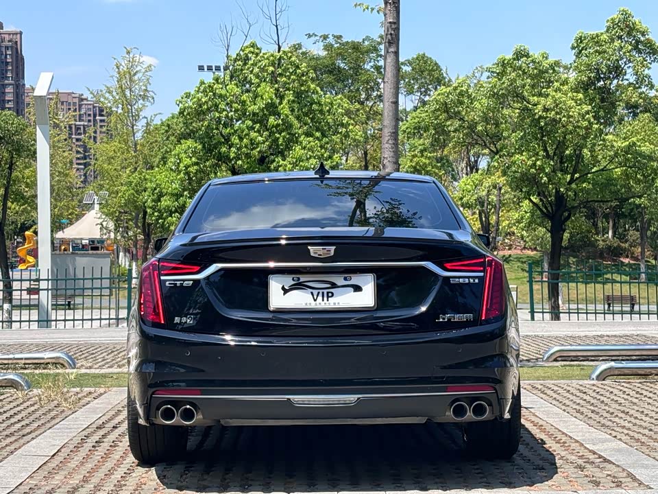 Cadillac CT6