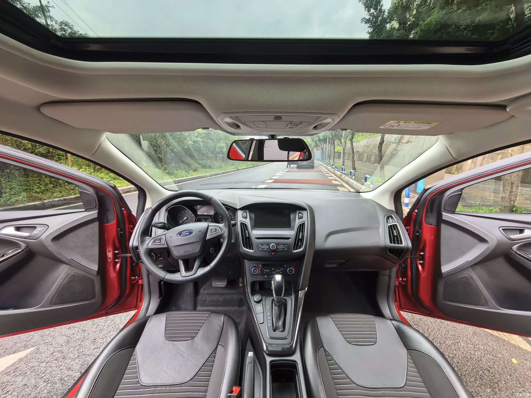 Ford Focus, 2018 9