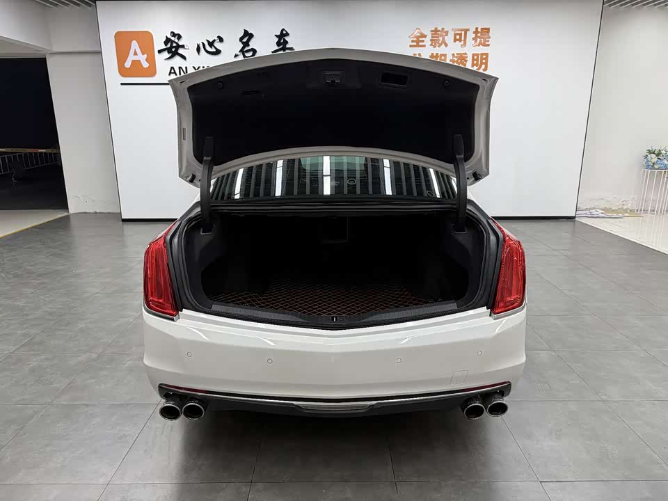 Cadillac CT6