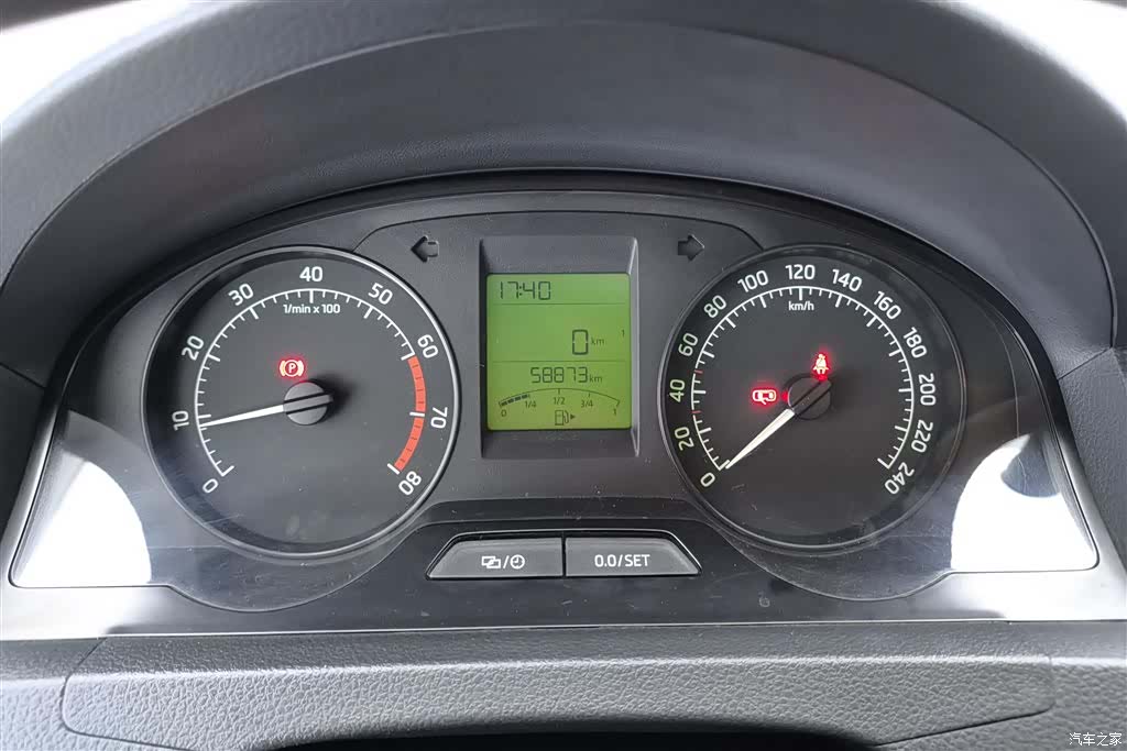 Skoda Rapid, 2016 14