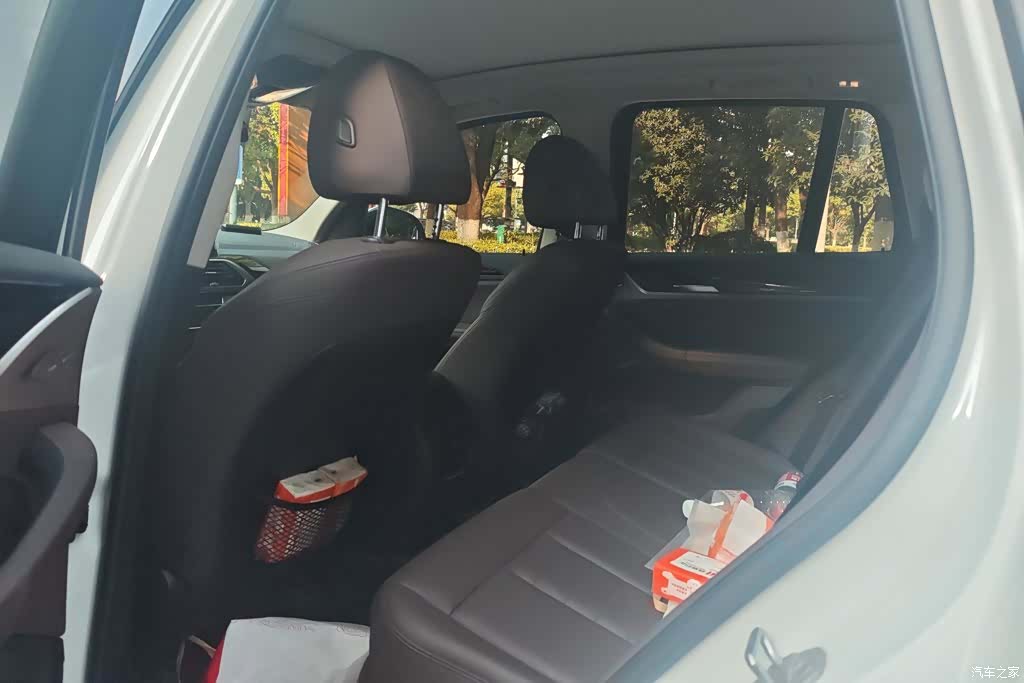 BMW X3, 2021 11