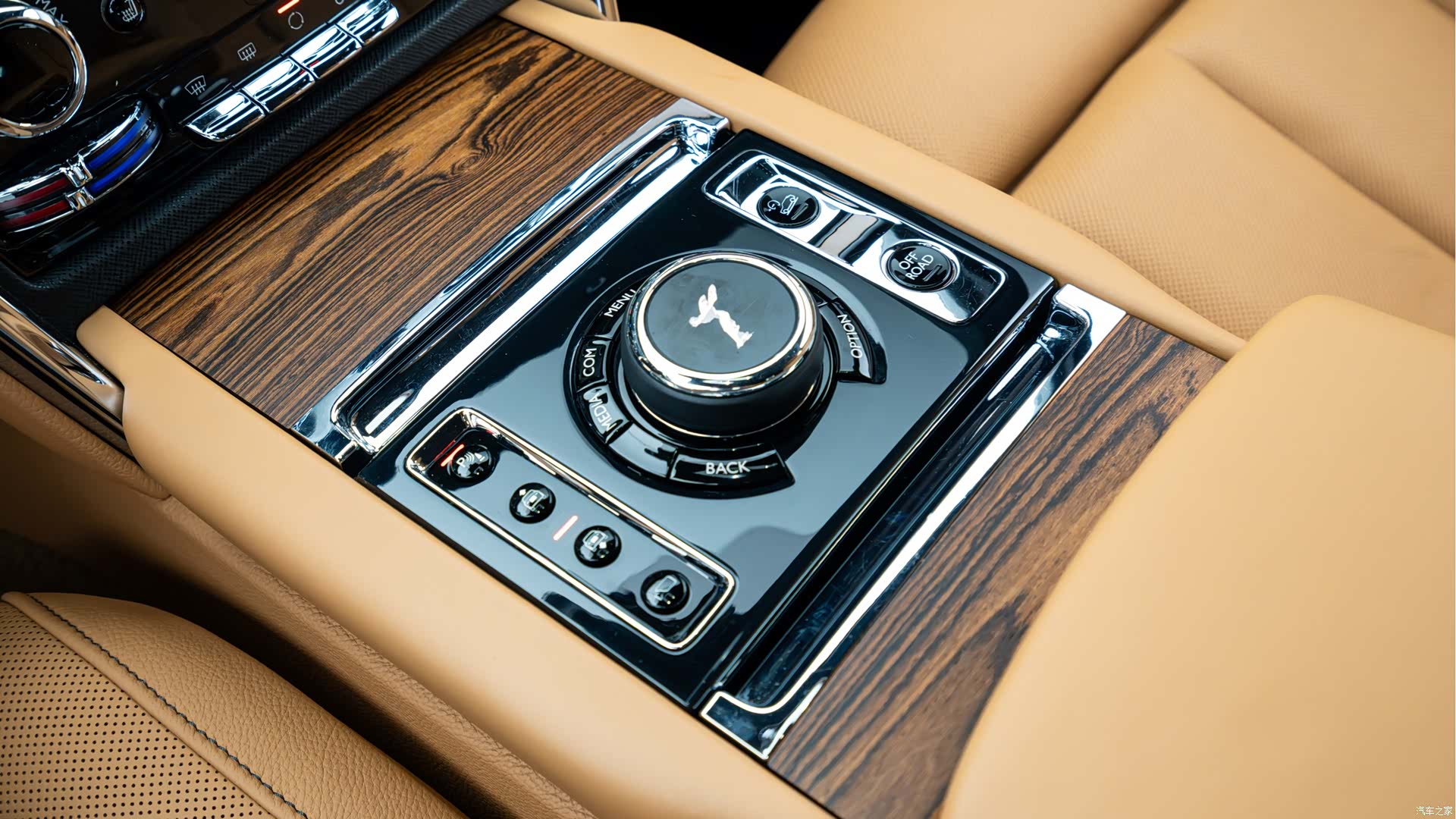 Rolls-Royce Cullinan, 2019 9