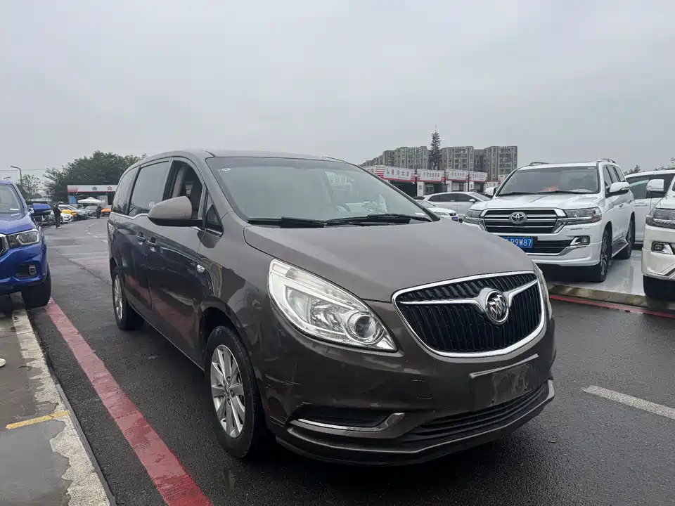 Buick GL8