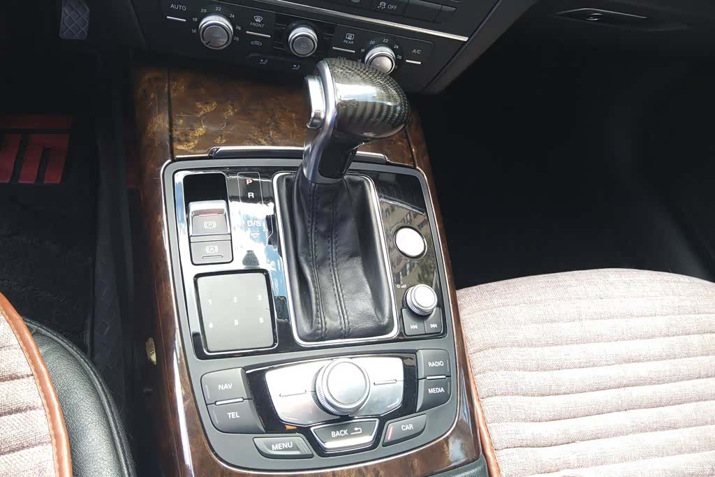 Audi A6L, 2015 16