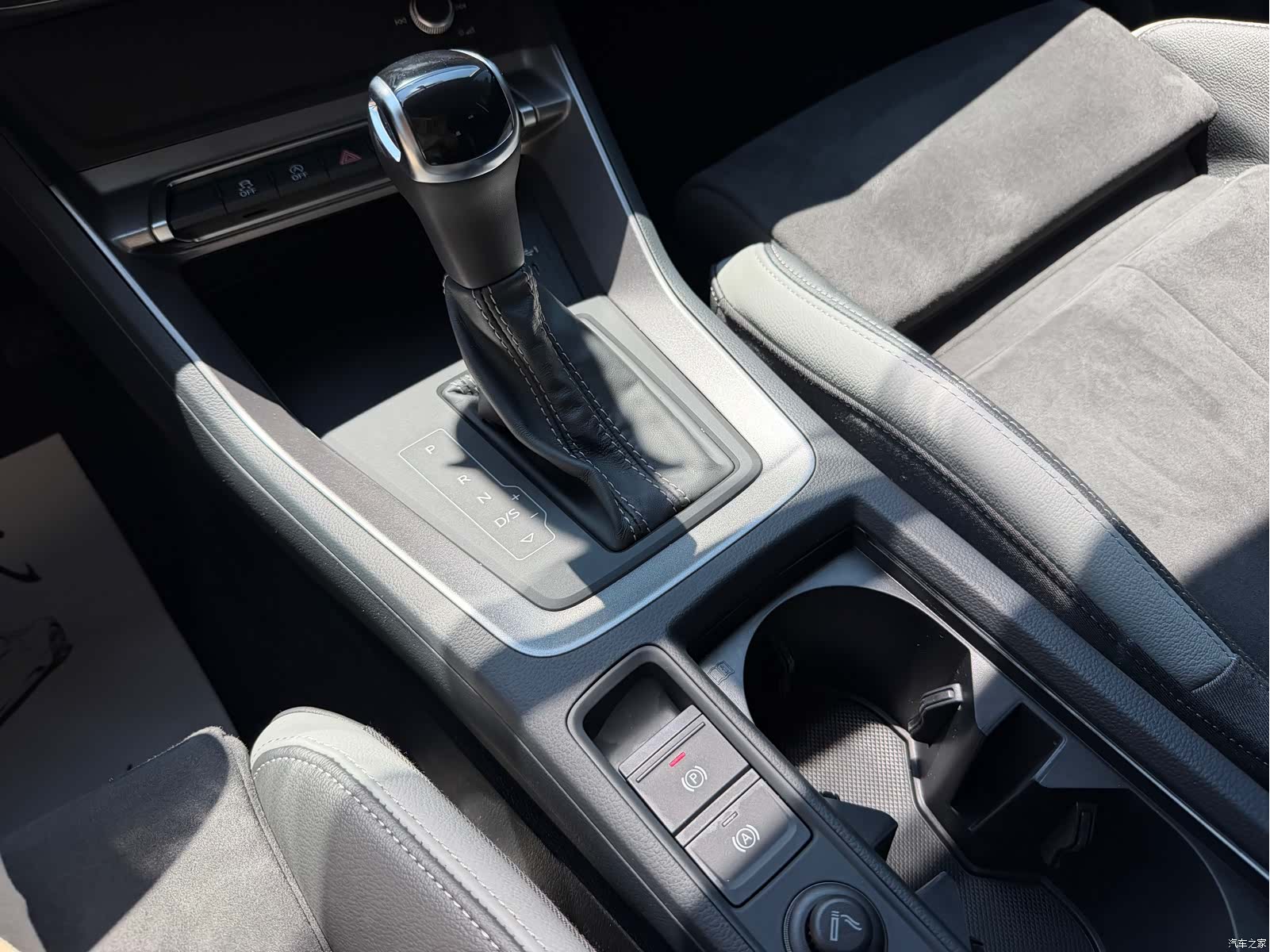 Audi Q3, 2023 23