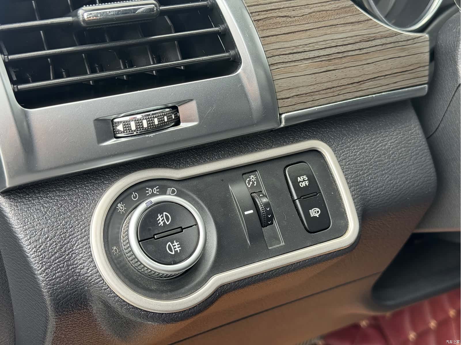 Haval H9, 2015 17