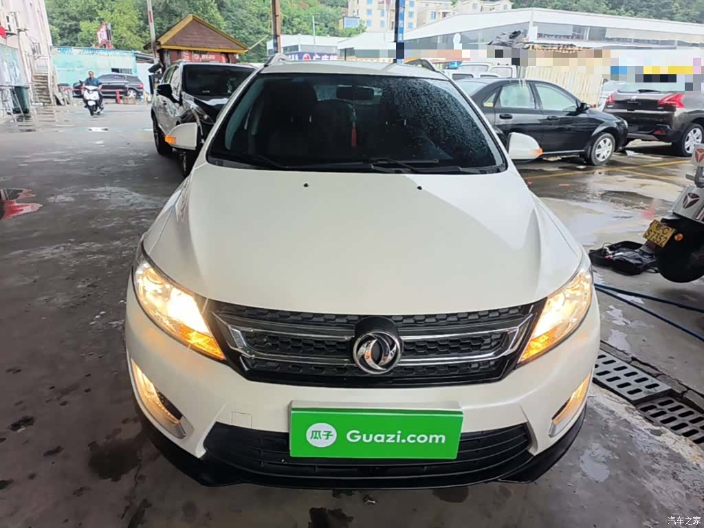 DongFeng AX3, 2017 3