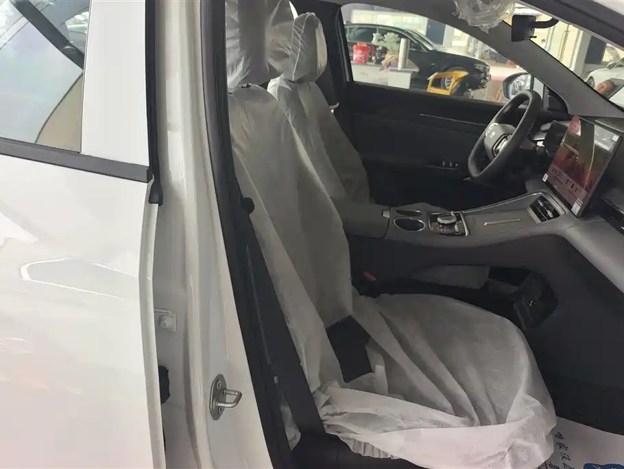 Geely Galaxy Galaxy L6