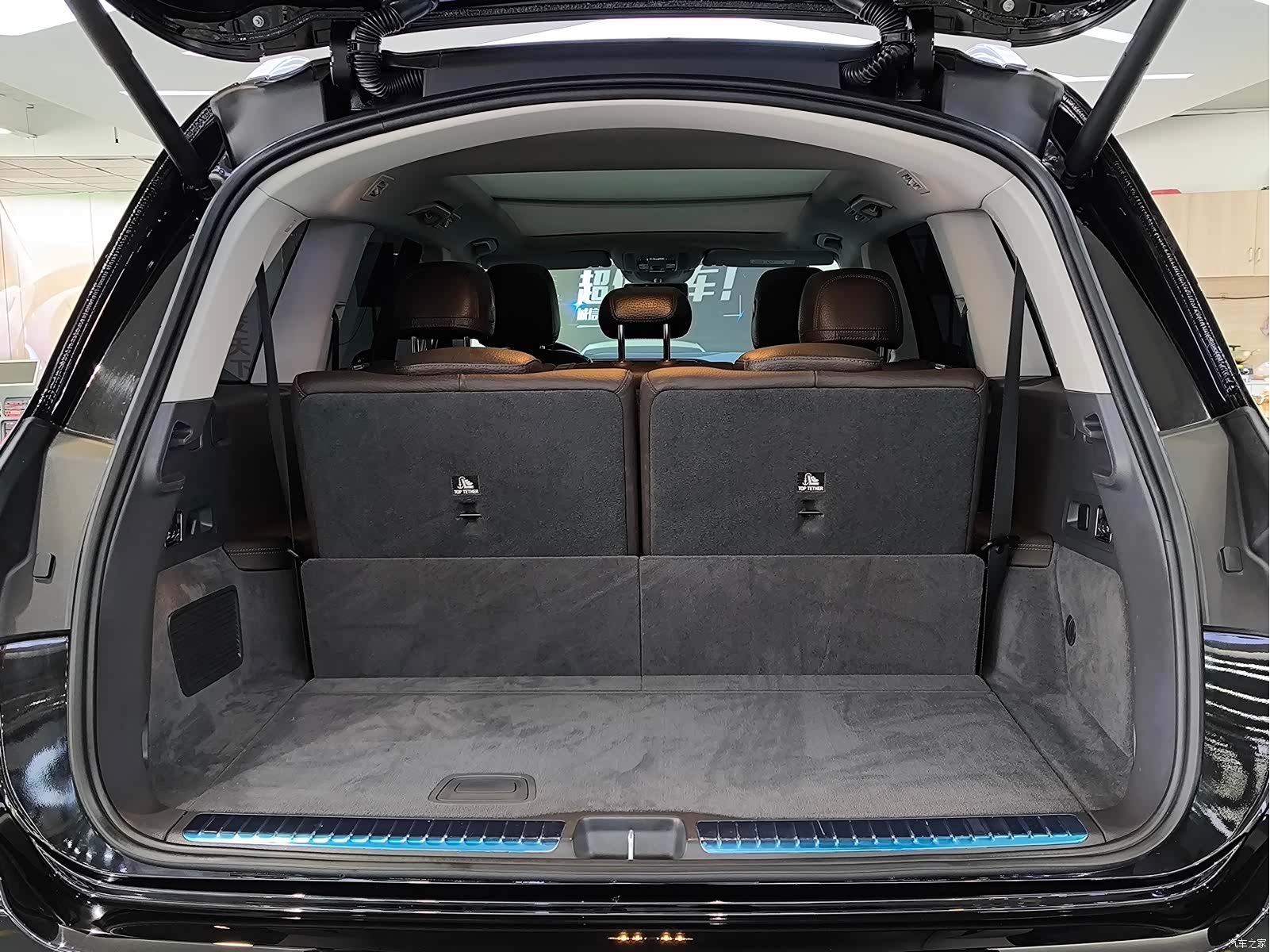 Mercedes-Benz GLS, 2021 28