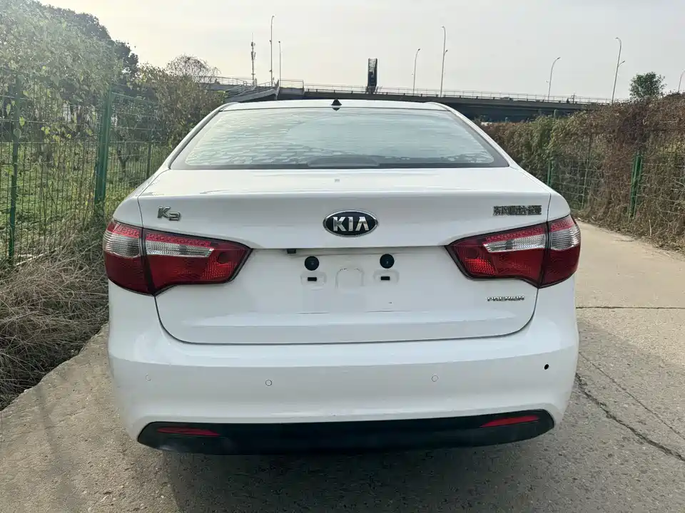 Kia K2