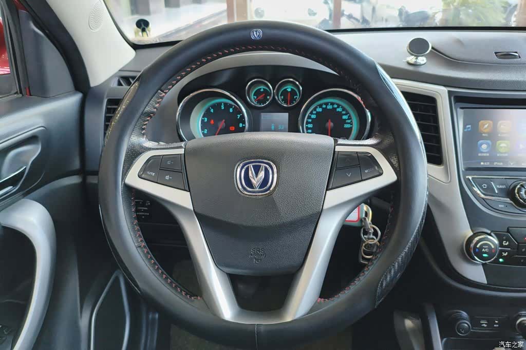 Changan CS35, 2015 14