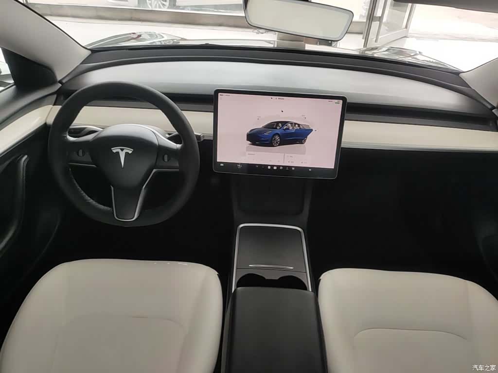Tesla Model 3, 2022 6