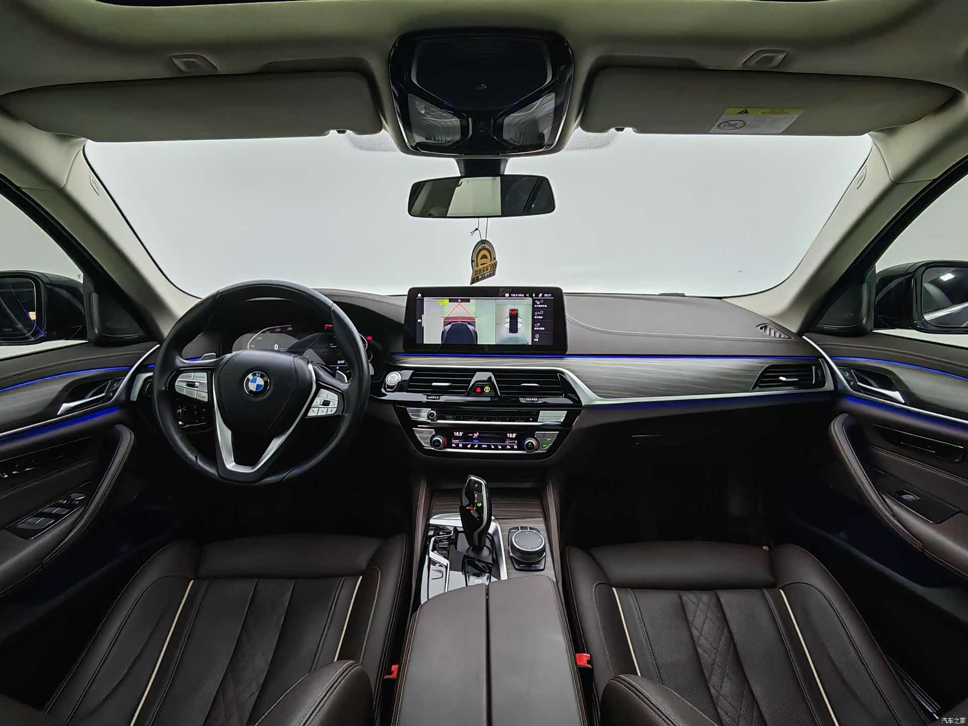 BMW 5 Series, 2021 12
