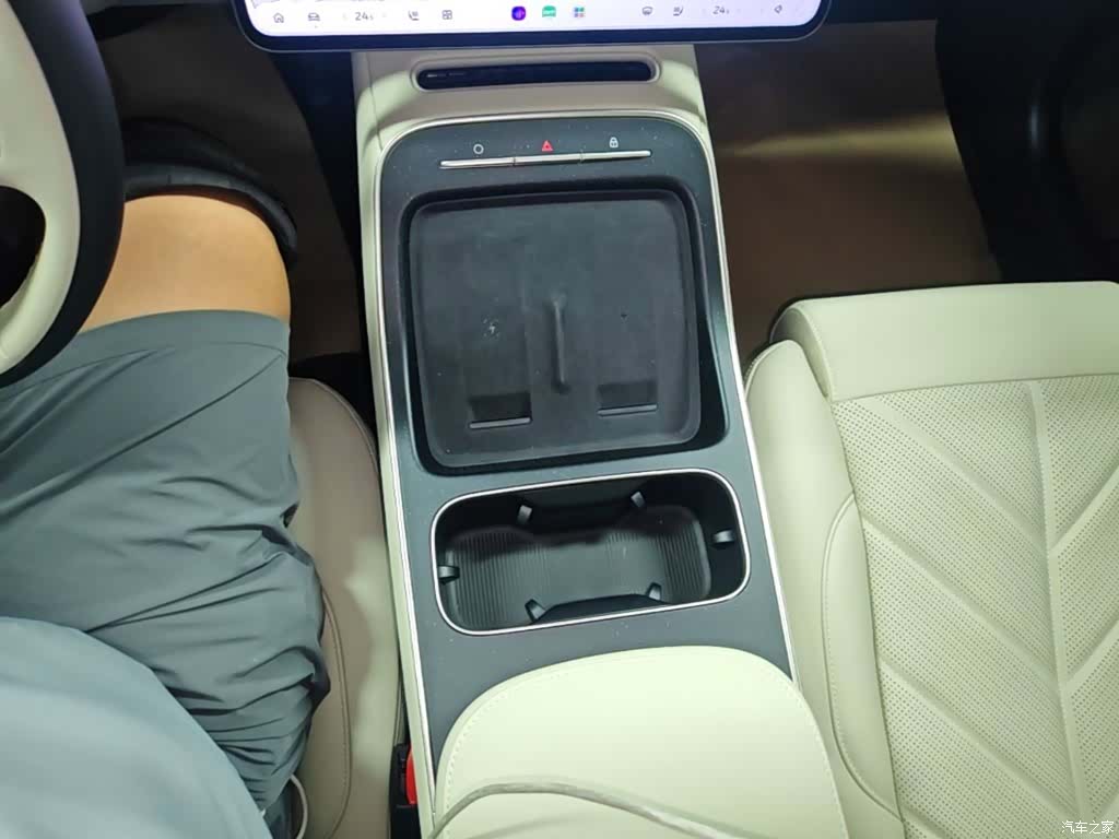 NIO ET5, 2025 14