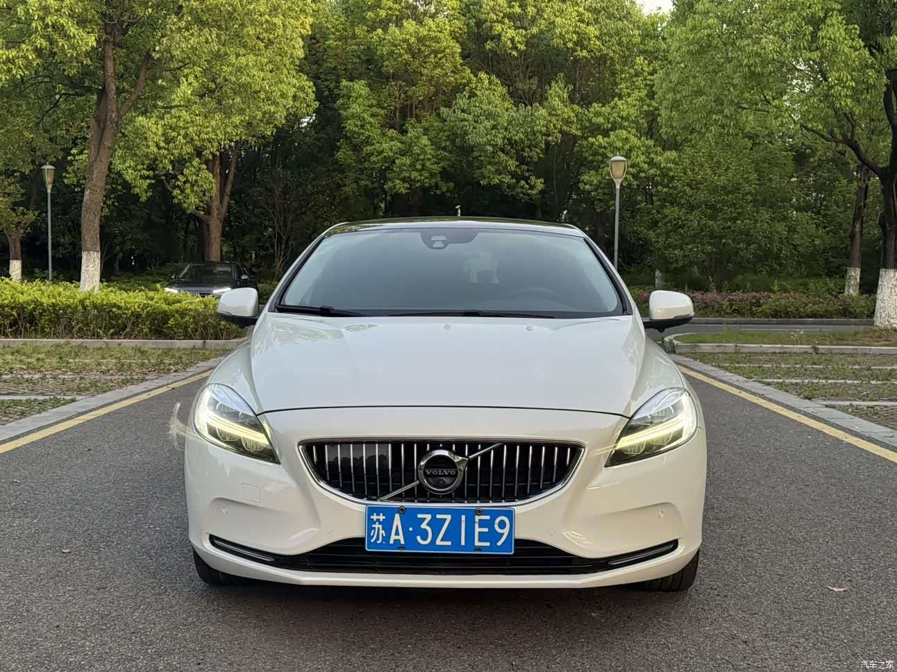 Volvo V40, 2016 2