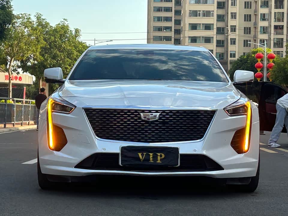 Cadillac CT6