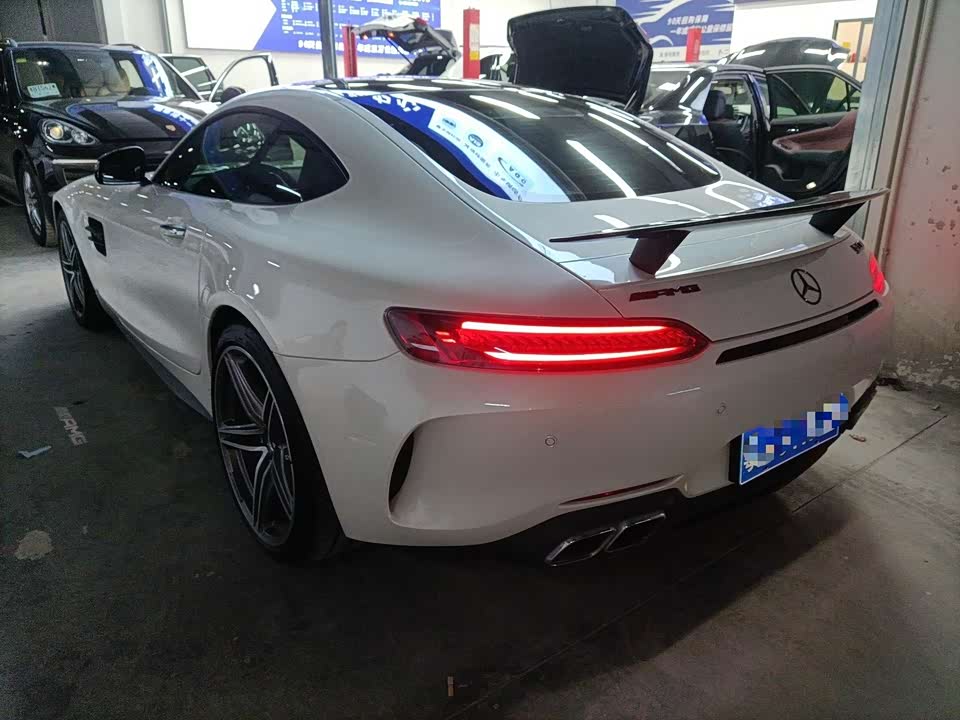 Mercedes-Benz AMG GT Mercedes-Benz AMG GT