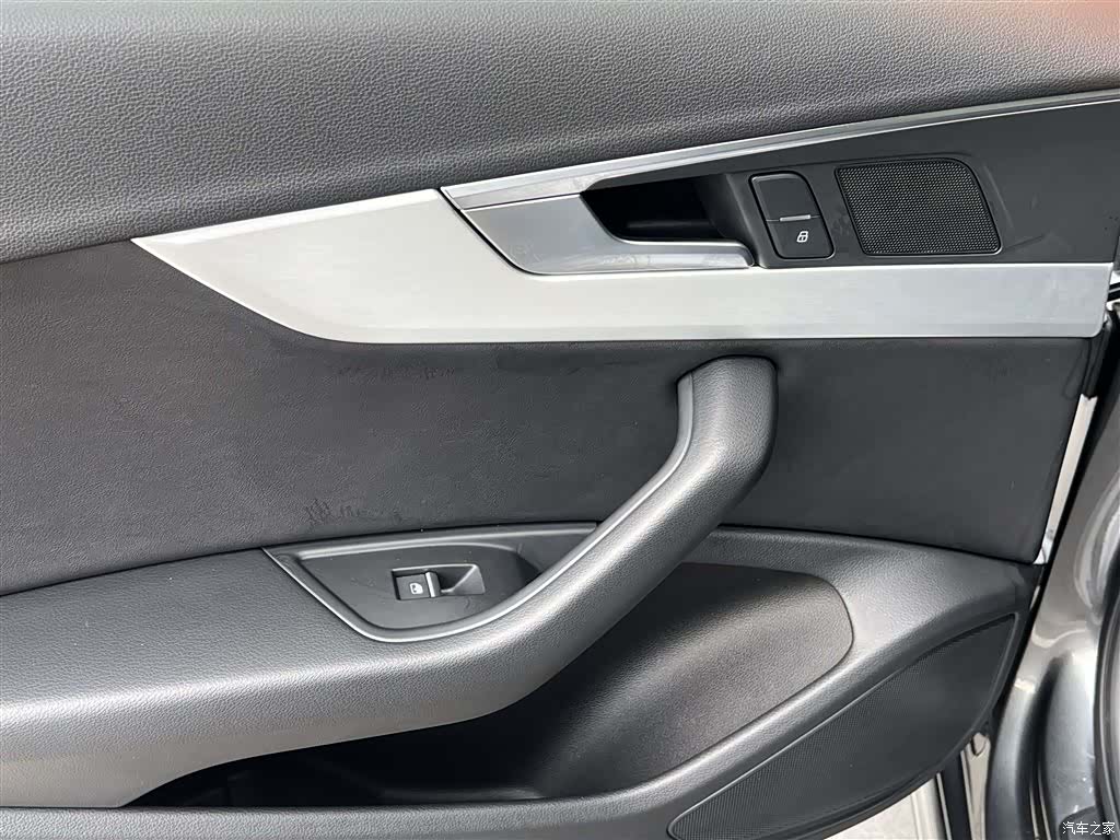 Audi A4L, 2022 19