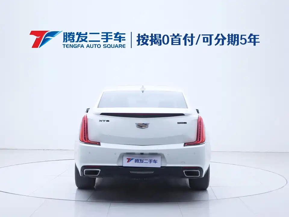 Cadillac XTS