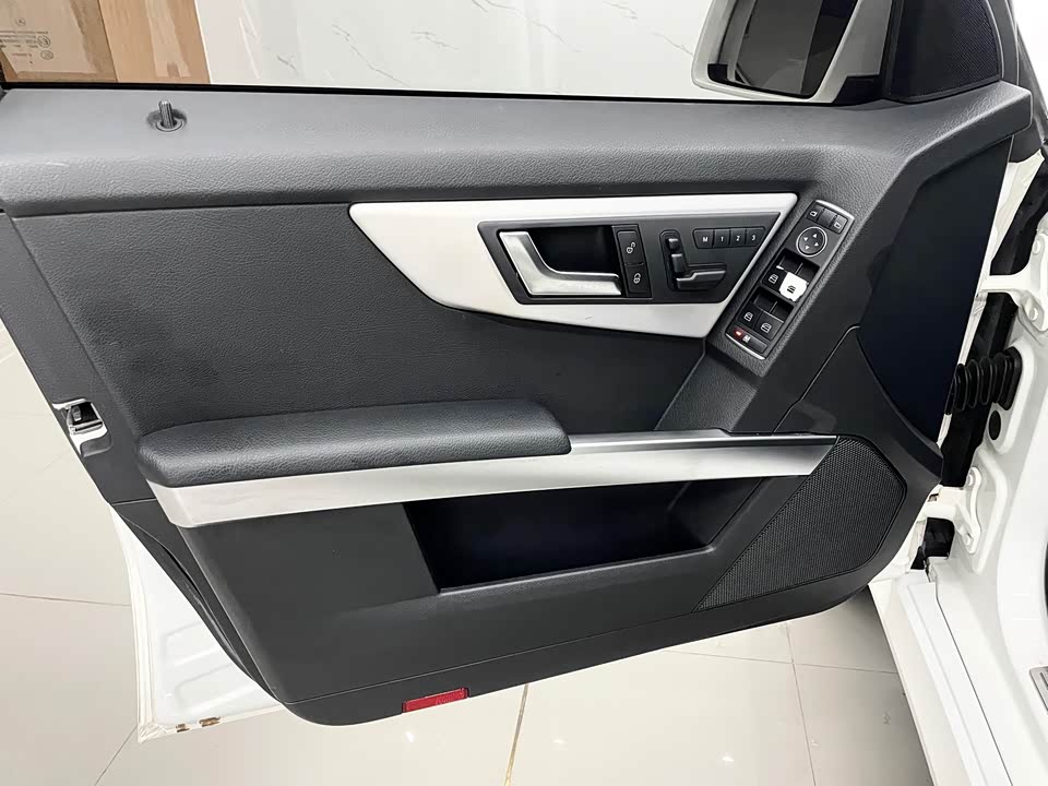 Mercedes-Benz GLK class