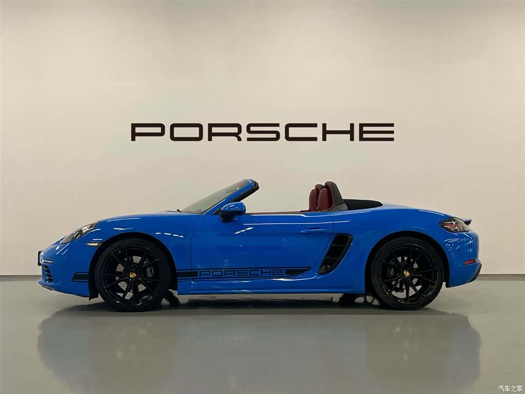 Porsche Boxster, 2022 2