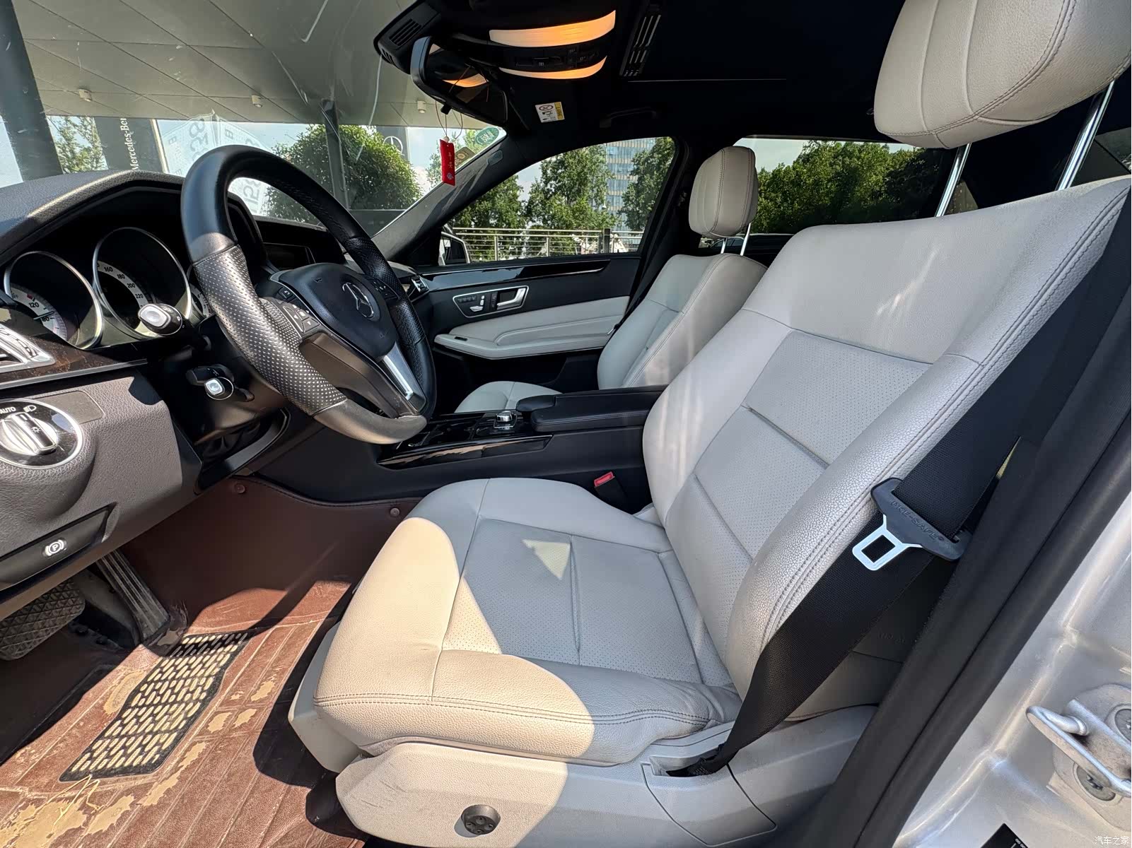 Mercedes-Benz E-Class, 2014 6