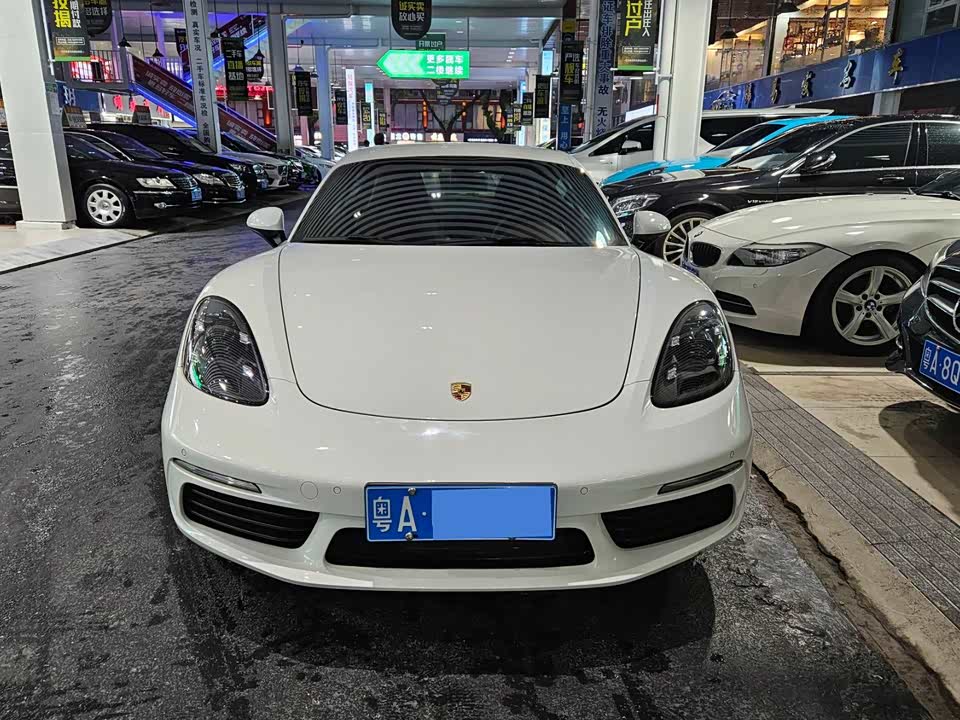 Porsche 718