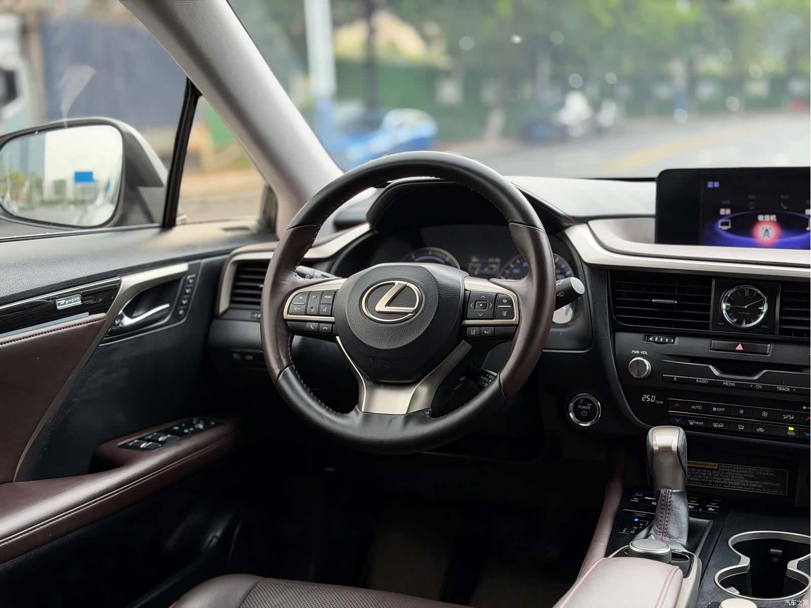 Lexus RX, 2017 13
