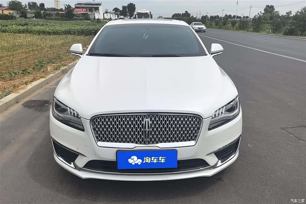 Lincoln MKZ, 2020 2