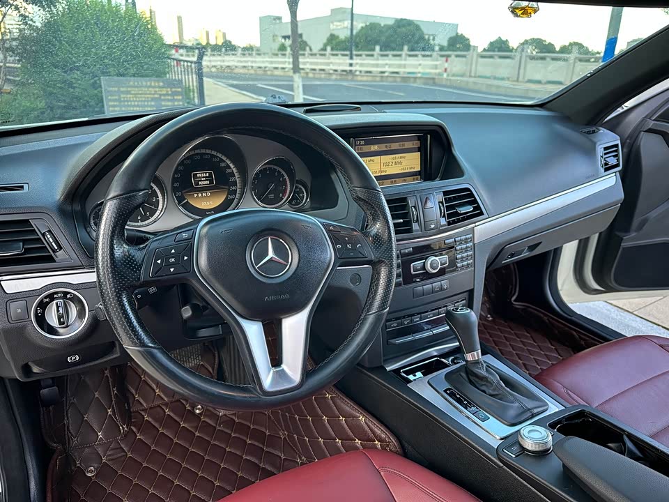 Mercedes-Benz E-class Mercedes-Benz E-class