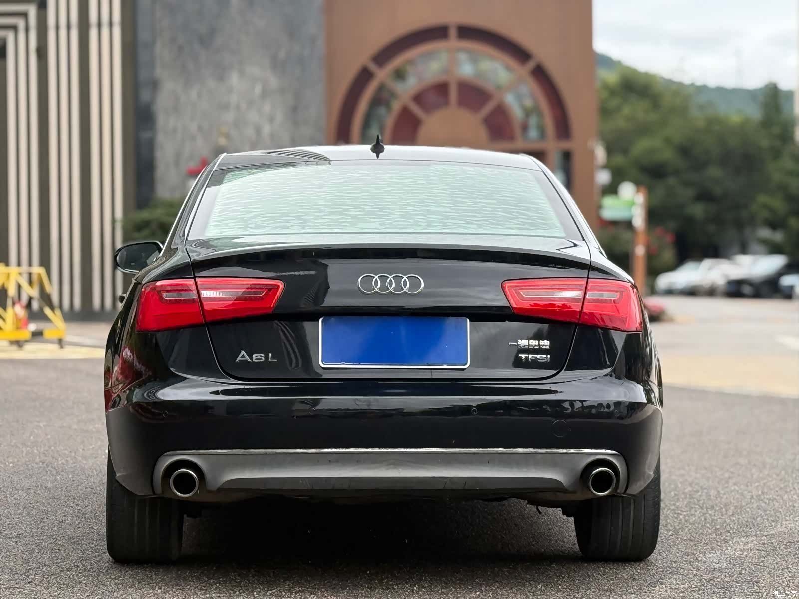 Audi A6L, 2015 14