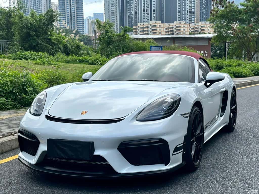 Porsche Boxster, 2018 1