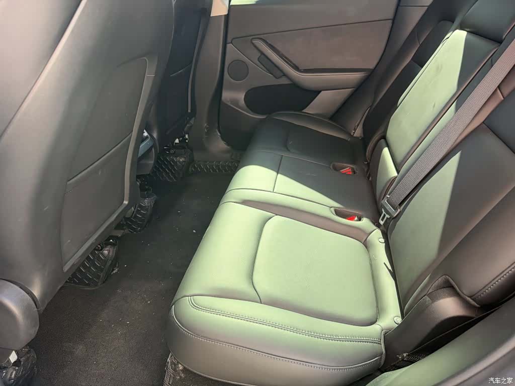 Tesla Model Y, 2021 8