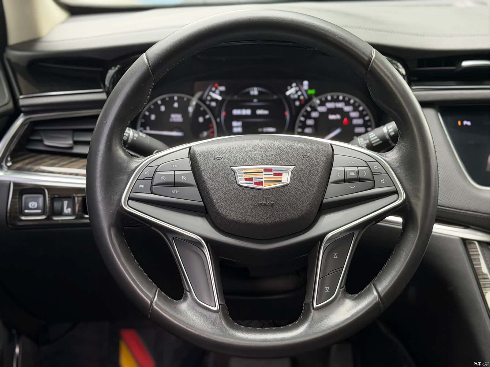 Cadillac XT5, 2018 13