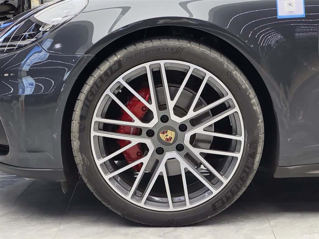 Porsche Panamera, 2018 4