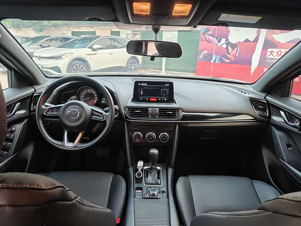 Mazda CX-4