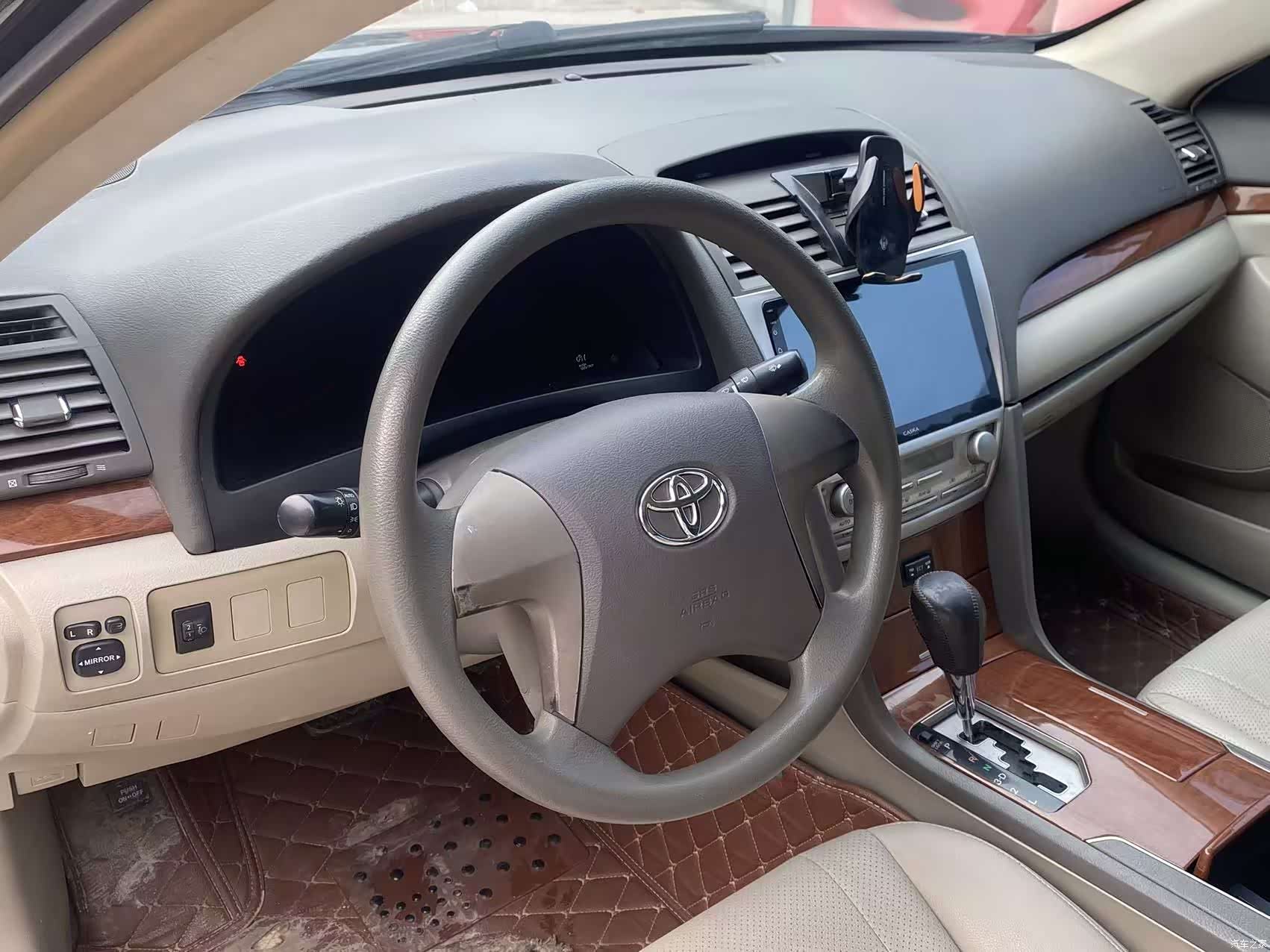 Toyota Camry, 2013 11