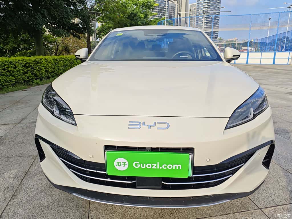 BYD Seal, 2025 14