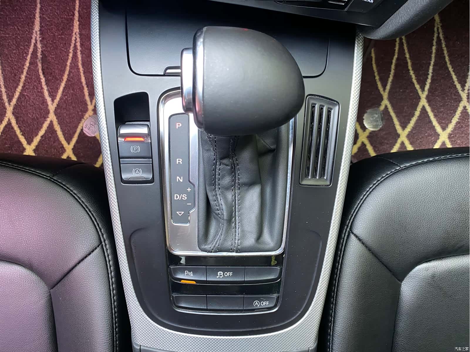Audi A4L, 2014 17
